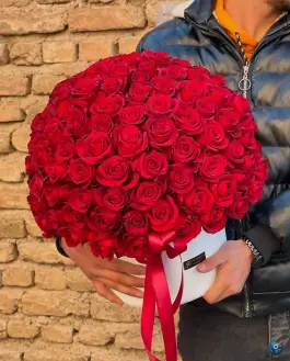 گل فروشی شقایق در محله نیروگاه قم