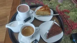 کافه ایلی در بلوار کوثر قم