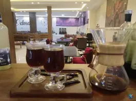 کافه کلبه سرای اودمان، گاوازنگ، زنجان