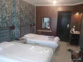 عکس هتل شادی سنندج، بلوار پاسداران 4