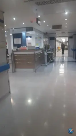 عکس بیمارستان دکتر غرضی، شهرک کاوه، اصفهان 10