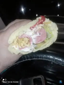 عکس ساندویچ سرد صورتی، امامیه، مشهد 2