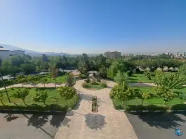 دانشکده دامپزشکی کرج، میدان اصلی دانشگاه آزاد، کرج