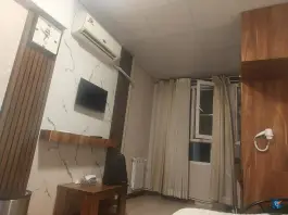 هتل ساسان، محله کاج، تهران