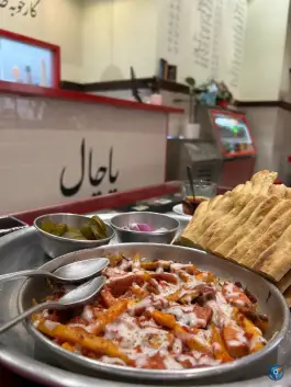 عکس کافه پاچال؛ فرهاد ۲۴، مشهد 10