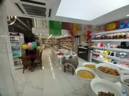 عکس شیرینی آرش؛ بلوار سمیه، محله شهید رجایی، قم 9