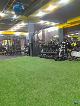 باشگاه ورزشی حقیقی، محله جنت، مشهد