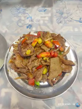 عکس جغوربغورسنتی عرفان؛ محله بازار زنجان 7