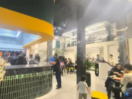عکس ساندویچ گلبرگ، محله ده دی، مشهد 7