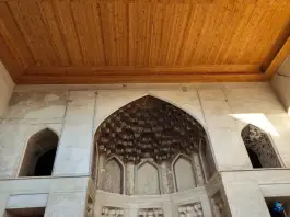 عکس دیوانخانه وکیل شیراز؛ در محله بهارستان 10