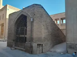 عکس آب انبار مشیر سنگ سیاه شیراز 2