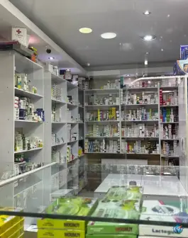 عکس داروخانه دکتر بیتا تحویلیان، ملکه، اصفهان 3