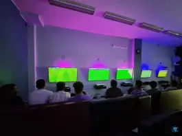 عکس گیم نت کارن؛ مسجد سید، اصفهان 2