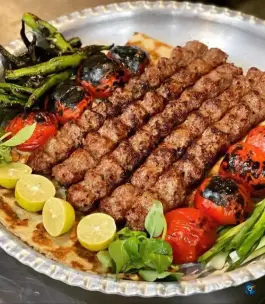 عکس جگرکی دکتر جیگر - محله مولانا، شهر صدرا، شیراز 2