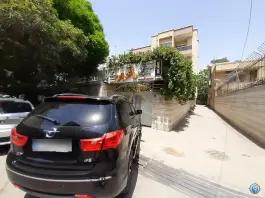 دبستان دخترانه دانشمندان، لنبان، اصفهان