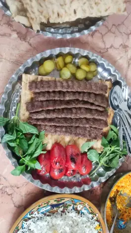 عکس چلو کباب شمس بجستان گناباد 4