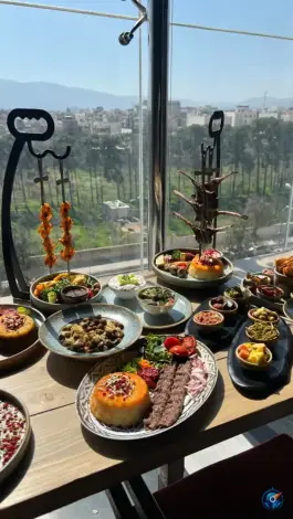 عکس کافه رستوران سلاوی، ولیعصر، شیراز 2