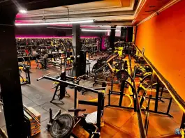 عکس باشگاه بدنسازی ستارگان، محله عبادی مشهد 5