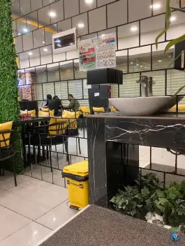 عکس برگر تخصصی لاویا، امامت ۳، یاسوج 2