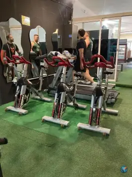 عکس باشگاه بدنسازی خانه ورزش، محله صاحب الزمان، تهران 7
