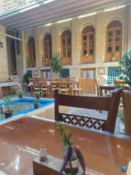 عکس بوتیک هتل ایراندخت؛ اقامتی در قلب شیراز 3