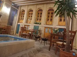 عکس بوتیک هتل ایراندخت؛ اقامتی در قلب شیراز 6