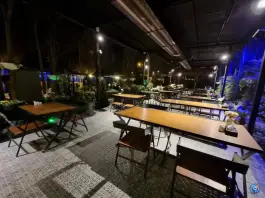 باغ رستوران لیالی در آبشار اصفهان