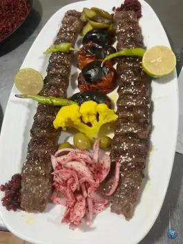 عکس باغ رستوران هزار و یک ۱۰۰۱ شب، خلیج فارس، اصفهان 4