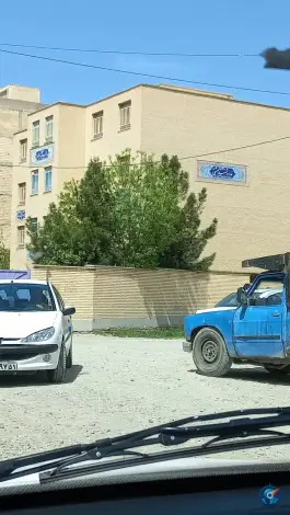 دبیرستان شهید بهشتی، ماهدشت کرج