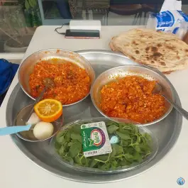 عکس صبحانه و نهار سالاری، طرقبه، مشهد 2
