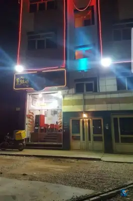 عکس شهر پیتزا؛ بلوار شیرودی، محله دوران شیراز 2
