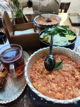 کافه رستوران سنتی فیل، گود عربان، شیراز