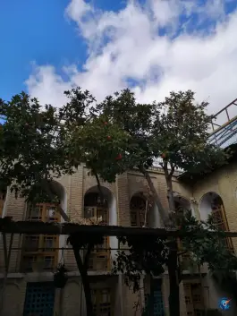 عکس عمارت هفت رنگ، علمدار، شیراز 9
