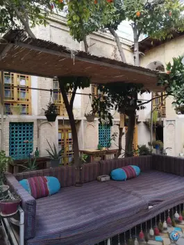عکس عمارت هفت رنگ، علمدار، شیراز 10