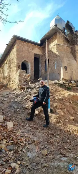 عکس کلیسای یهودی ها و مسیحی ها، جاده عشق، قلات شیراز 4