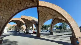 عکس سردر تاریخی دانشگاه کرمان، بلوار جمهوری، کرمان 5