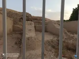 عکس تپه تاریخی اشرف، سلمان فارسی، اصفهان 8