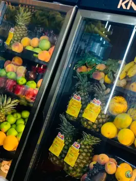 عکس آبمیوه چی؛ محله بنیاد، قم 9