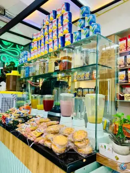 عکس آبمیوه چی؛ محله بنیاد، قم 10
