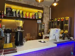 عکس کافی شاپ شبدیز، المهدی ۷، تربت جام 4