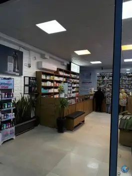 عکس داروخانه دکتر شیدا موسوی پور؛ قدوسی شرقی، شیراز 4