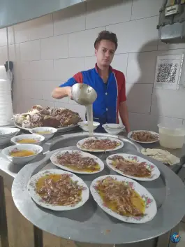 کله پزی پل، محله شیخ اشراق اصفهان