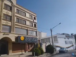 عکس پیتزا موتزا، محله بهشت شیراز 2