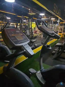 عکس باشگاه بدنسازی خلیج فارس، بلوار علوی، شیراز 8