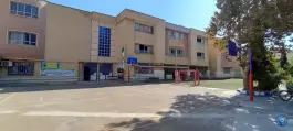 عکس دبیرستان تیزهوشان نوشاد، محله ولیعصر، شیراز 2