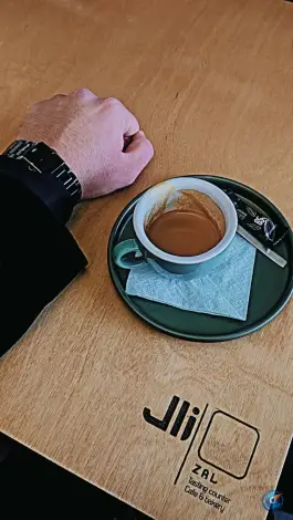 عکس کافه بیکری زال؛ محله جهان بینی قم 8