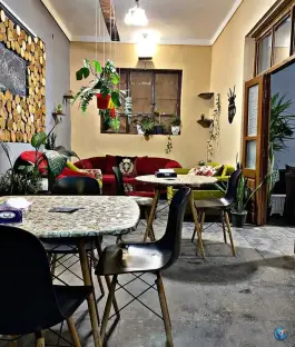عکس کافه گل عمارت، محله هفده تن، گلپایگان 3