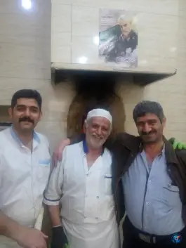 عکس نانوایی سنگک سنتی آذربیک، باغ شریفی، قم 2