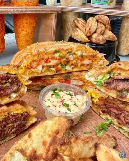 عکس فانل فود عظیمیه کرج 5