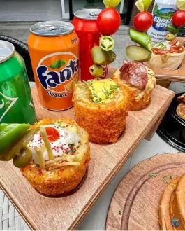 عکس فانل فود عظیمیه کرج 8